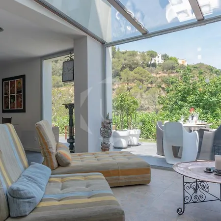 Вилла Manila - Sa Riera Secluded, Modern, Sea Views Бегур